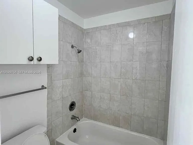 8719 NW 39th St #8719 — Photo 7
