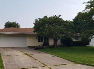 23175 Janiper Dr, Elkhart, IN 46517
