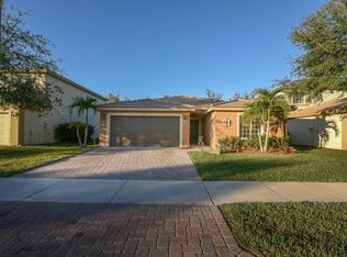 2093 SW Marblehead Way, Port Saint Lucie, FL 34953