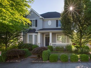 1747 12th Ave NE, Issaquah, WA 98029