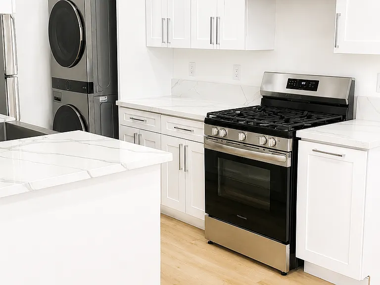 835 S Sherbourne Dr #14 — Photo 4