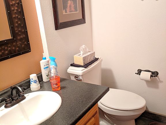 Powder room