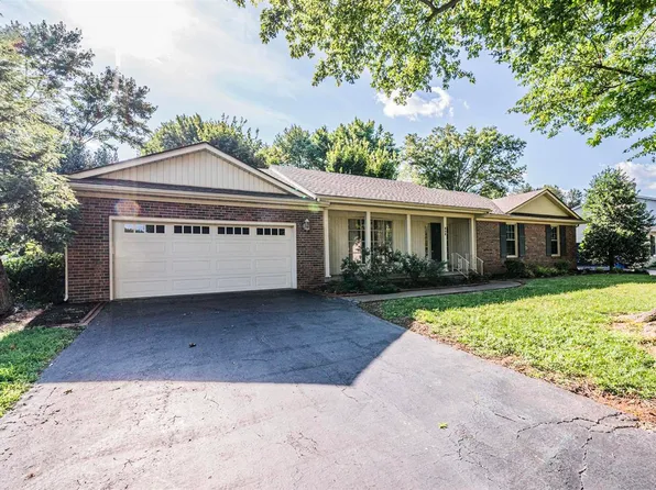 909 Meadowlark Dr, Bowling Green, KY 42103