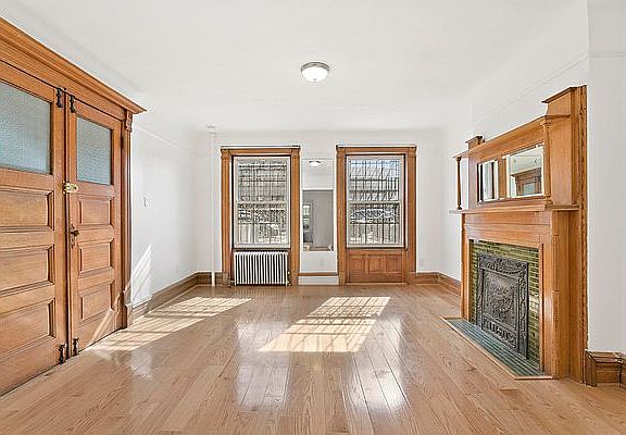 3rd image of 345 Gates Ave #1