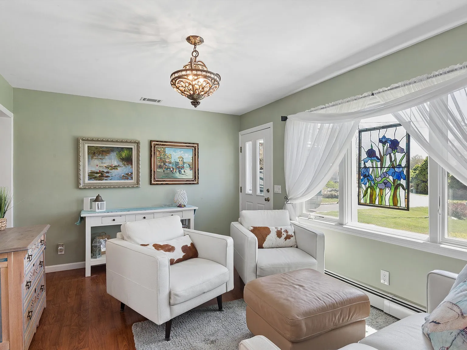 Breakwater Beach House Summer Rental — Photo 4