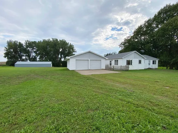 22932 C16, Akron, IA 51001