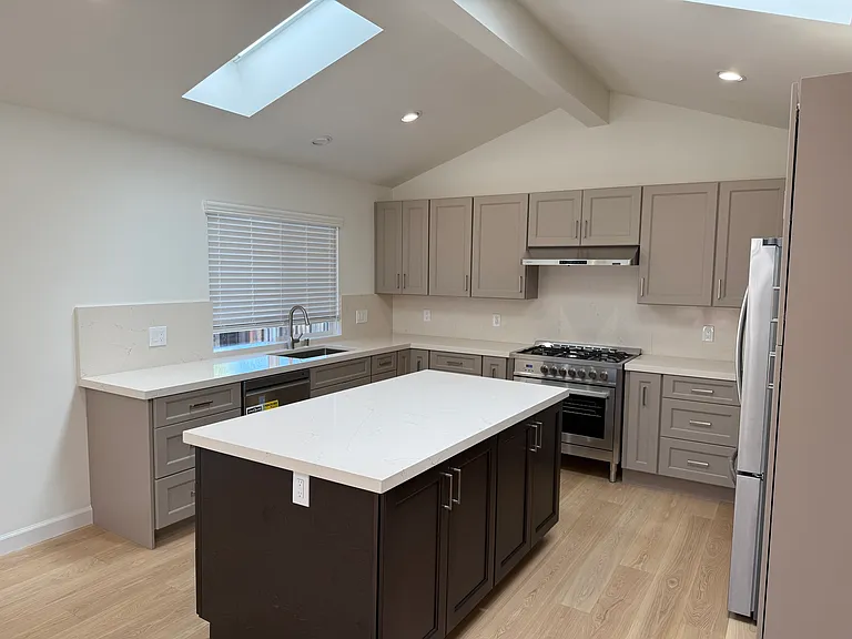 7603 Hollanderry Pl — Photo 14
