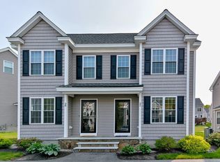 32 Riley Rd #32, Tyngsboro, MA 01879