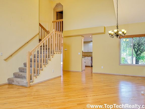 3rd image of 17923 NW Sylvania Ln
