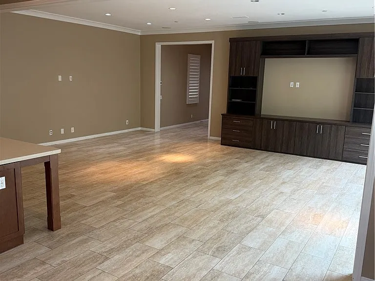 63 Gardenhouse Way — Photo 5