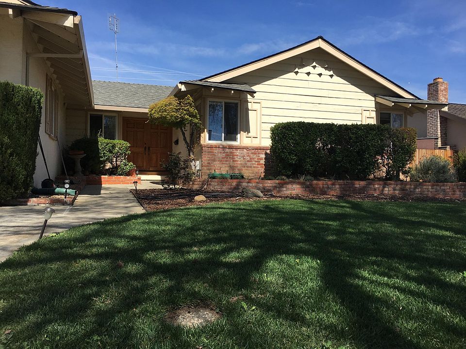 1st image of 20171 Suisun Dr