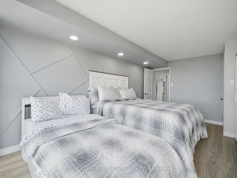 4185 Shipp Dr #812 — Photo 29