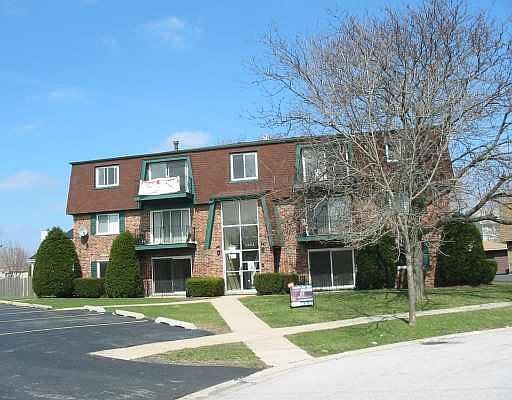1st image of 7100 W 166th St #3B