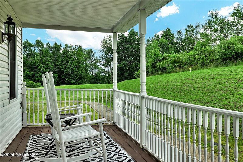 4th image of 792 Farm To Market Road