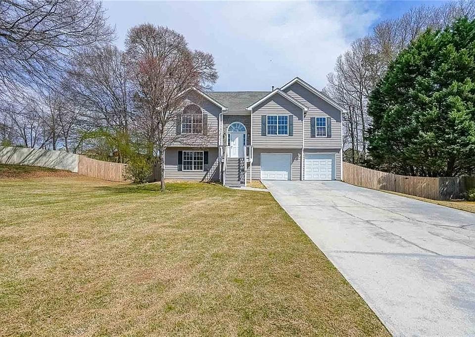 1st image of 519 Ashton Manor Dr