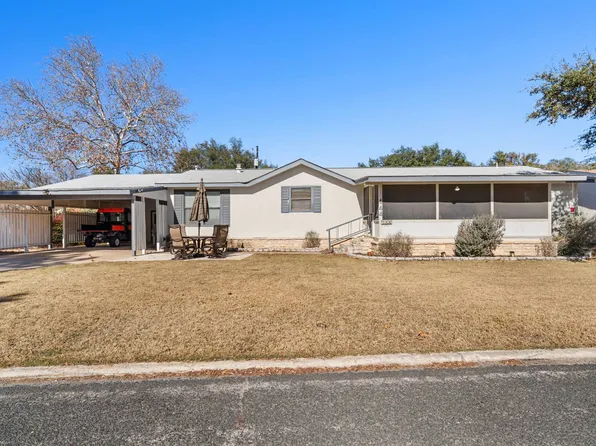 144 Cypress Dr S, Kerrville, TX 78028