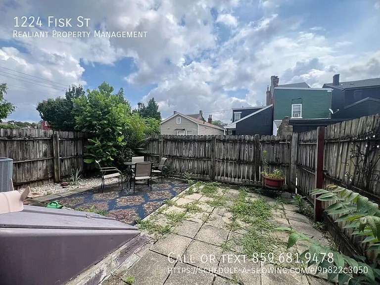 1224 Fisk St — Photo 10