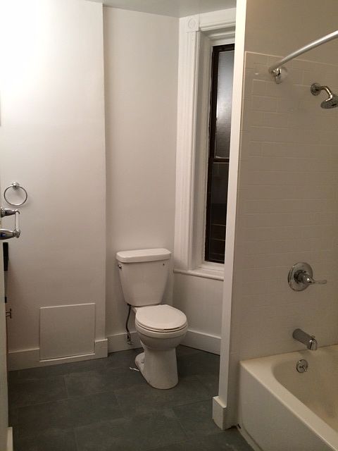 2nd image of 186 Dekalb Ave