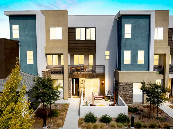 27070 Painted Sky Way, Valencia, CA 91381