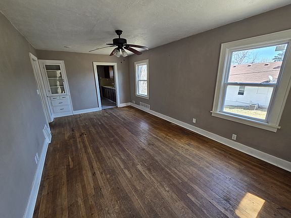 3rd image of 10628 E Scarritt Ave