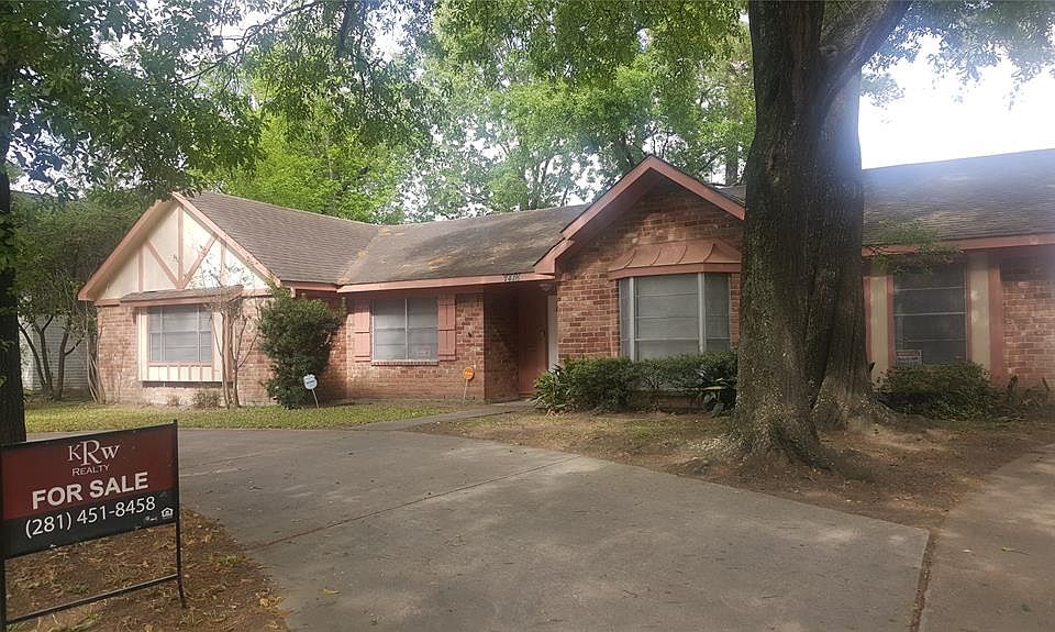 1st image of 7418 Antoine Dr