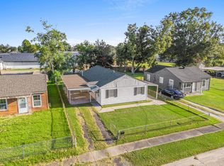 2607 8th St, Lake Charles, LA 70615