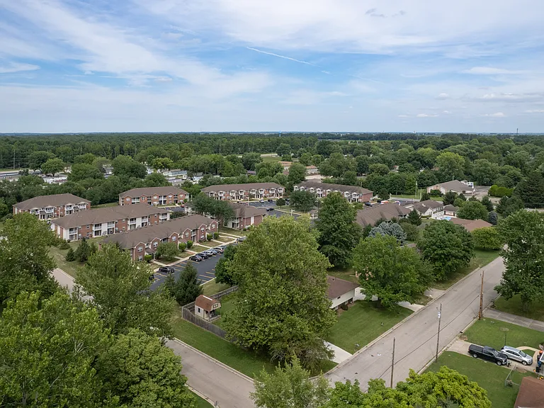 Brainard Landings — Photo 45