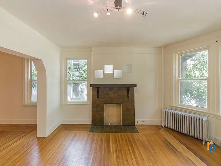 257 Hosea Ave — Photo 8