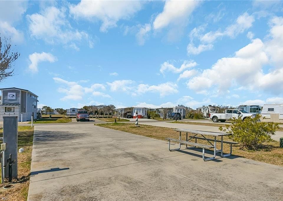 1st image of 3665 Sandpiper Rd #235