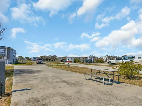 3665 Sandpiper Rd #235, Virginia Beach, VA 23456