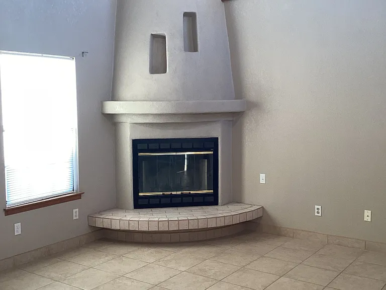2085 Pinetrail St — Photo 4