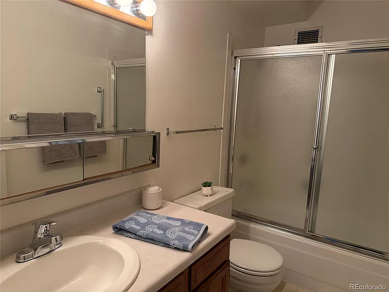 3184 S Heather Gardens Way #205 — Photo 10
