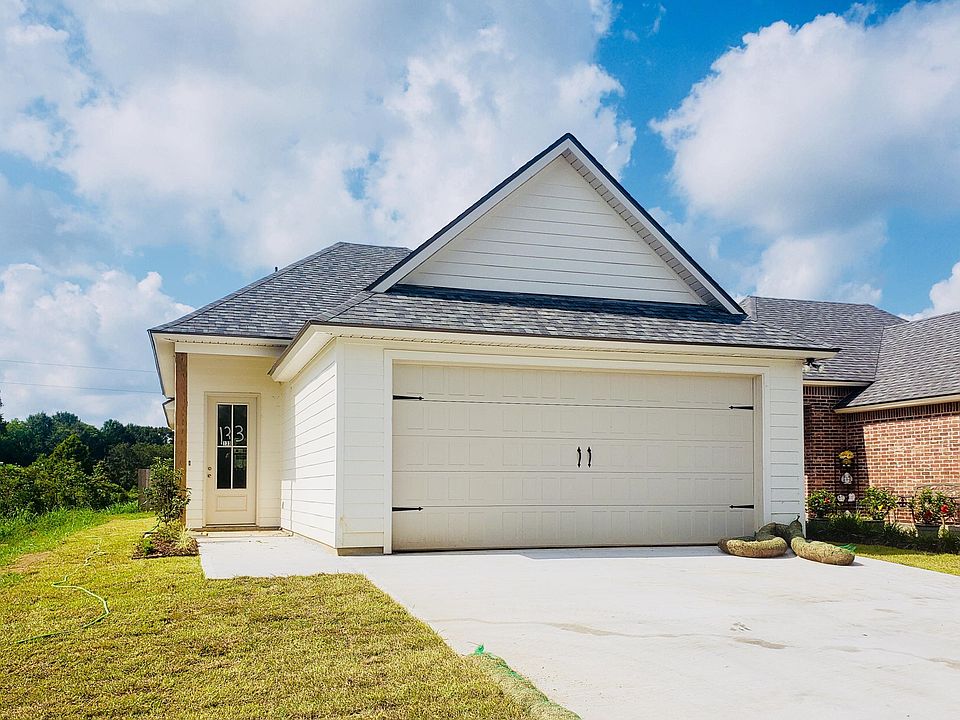 1st image of 133 Twin Meadow Ln