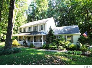 568 Pine Tree Dr, Nazareth, PA 18064