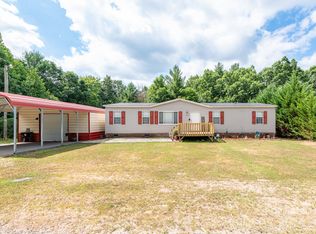 3823 Cross Creek Dr, Hudson, NC 28638