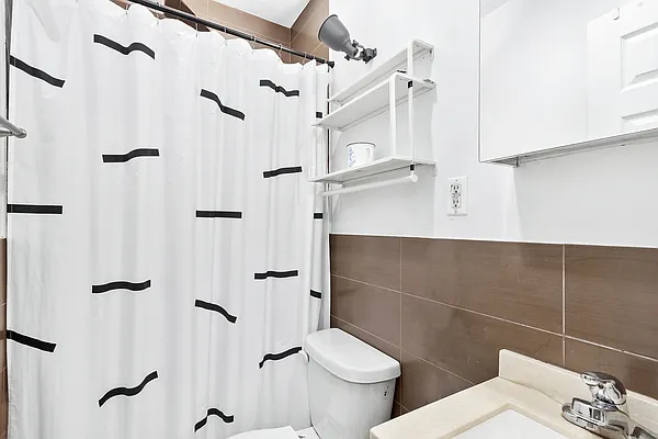 Rented by Compass | media 4