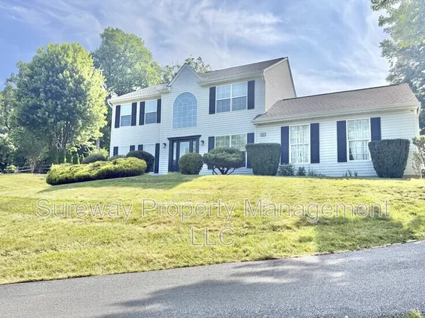3257 Charles Griffin Dr, Garnet Valley, PA 19060