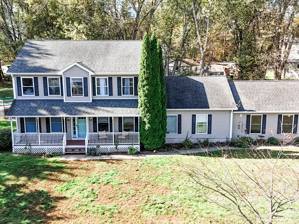 372 Church Street, Brooklyn, CT 06234