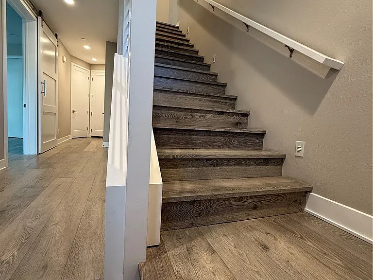 5907 S Westlawn Ave — Photo 8