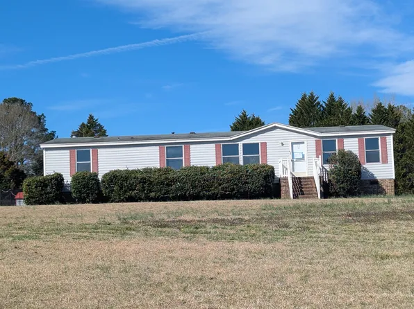 4600 Strawbush Rd, Spring Hope, NC 27882