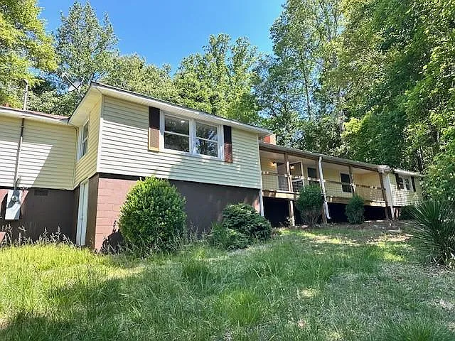 50 Wesley Way — Photo 4