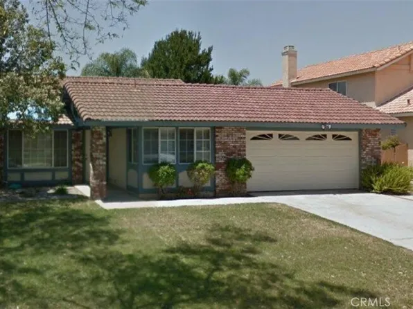 8725 Sandhill Dr, Riverside, CA 92508