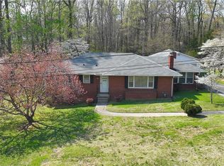 117 Hillcrest Rd, Thomasville, NC 27360