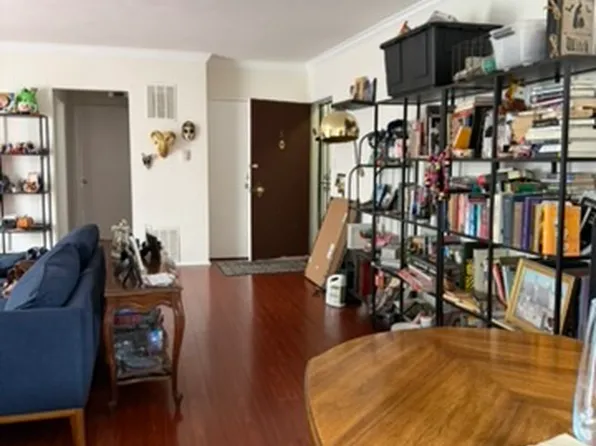531 N Kings Rd APT 8, West Hollywood, CA 90048