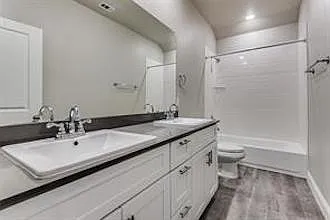 921 Waterview Dr — Photo 24