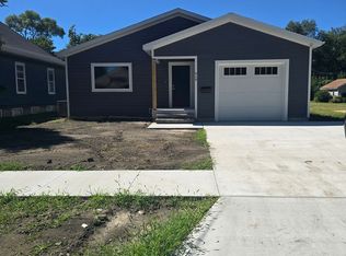 914 S 3rd St, Norfolk, NE 68701