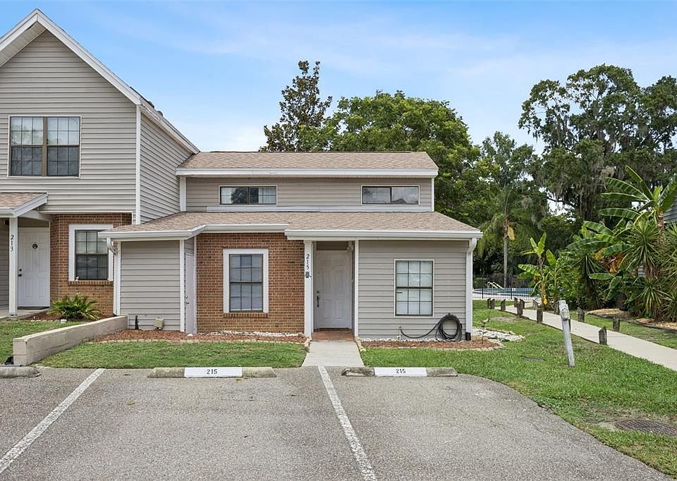 1st image of 215 ARBOR CIRCLE