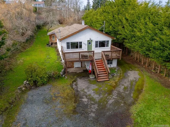 6820 Grant Rd W, Sooke, BC V9Z 0L7