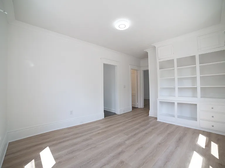 6023 Pear Ave — Photo 8