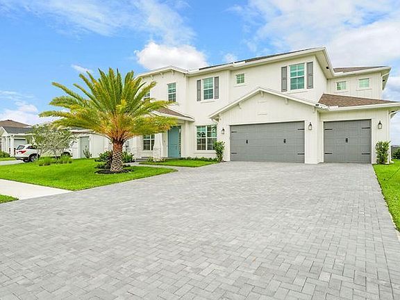3rd image of 601 Hookline Cir